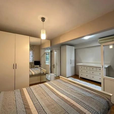 Apartment Besiktas Merkezde 1+1 Desing *